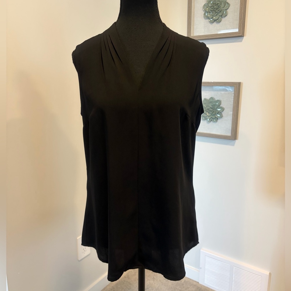 Le Chateau Black Sleeveless Pleated V-Neck Blouse EUC